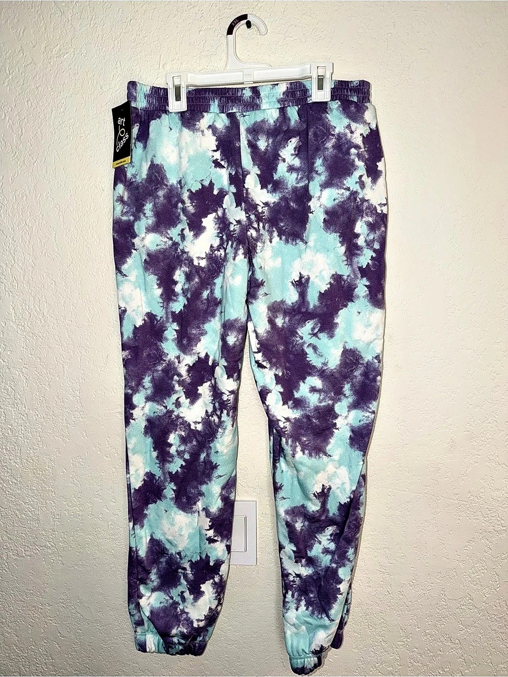 Art Class Tie-Dye Jogger Pants in Purple & Blue